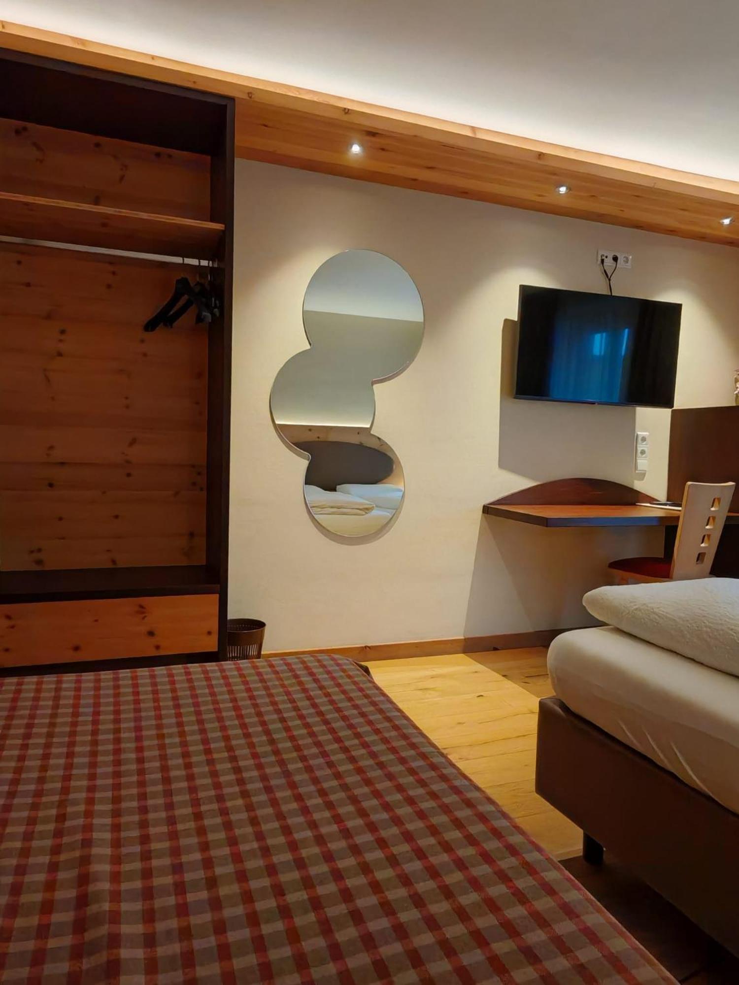 Hotel Alpenblick Sarentino Εξωτερικό φωτογραφία