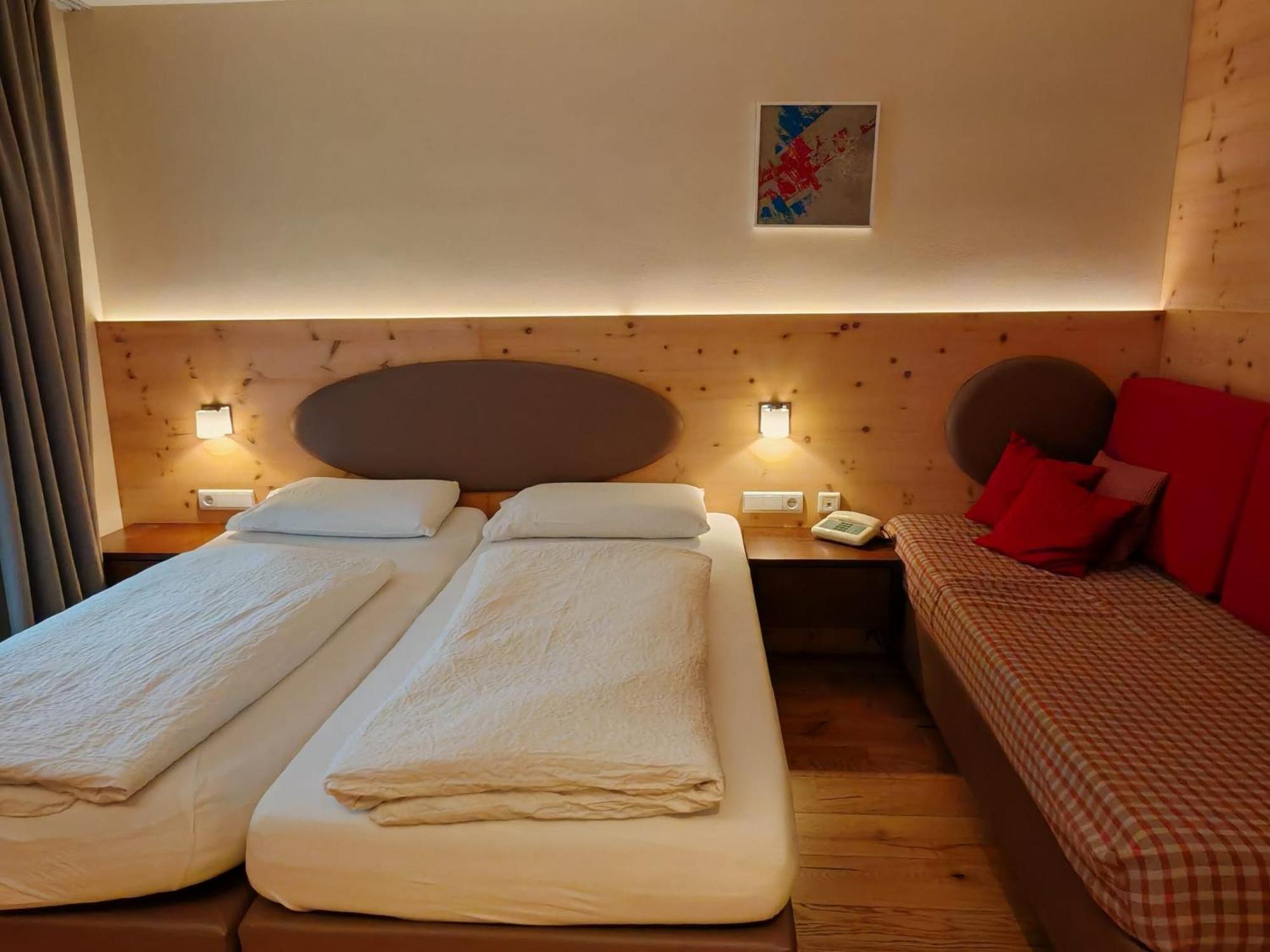 Hotel Alpenblick Sarentino Εξωτερικό φωτογραφία
