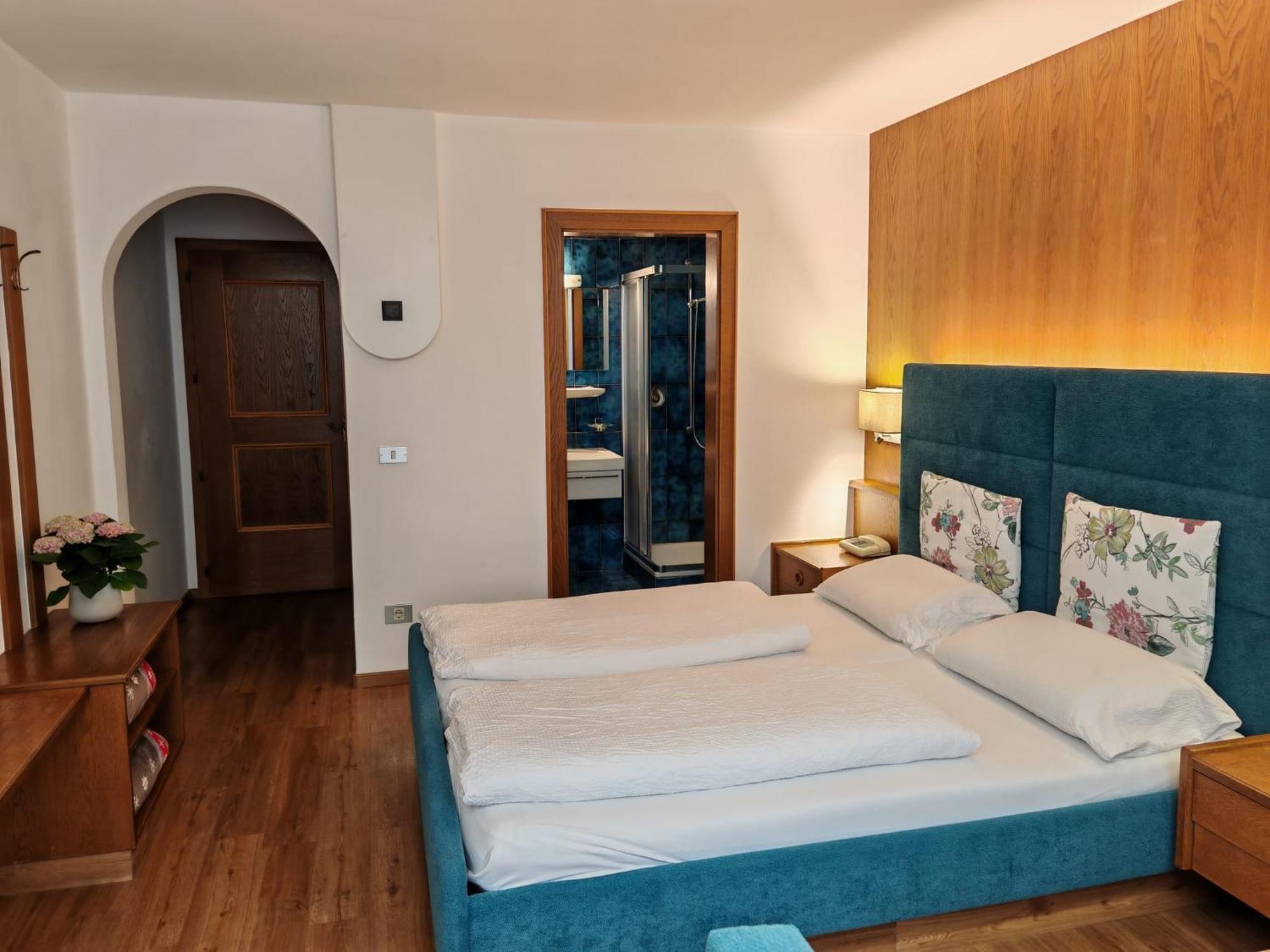 Hotel Alpenblick Sarentino Εξωτερικό φωτογραφία