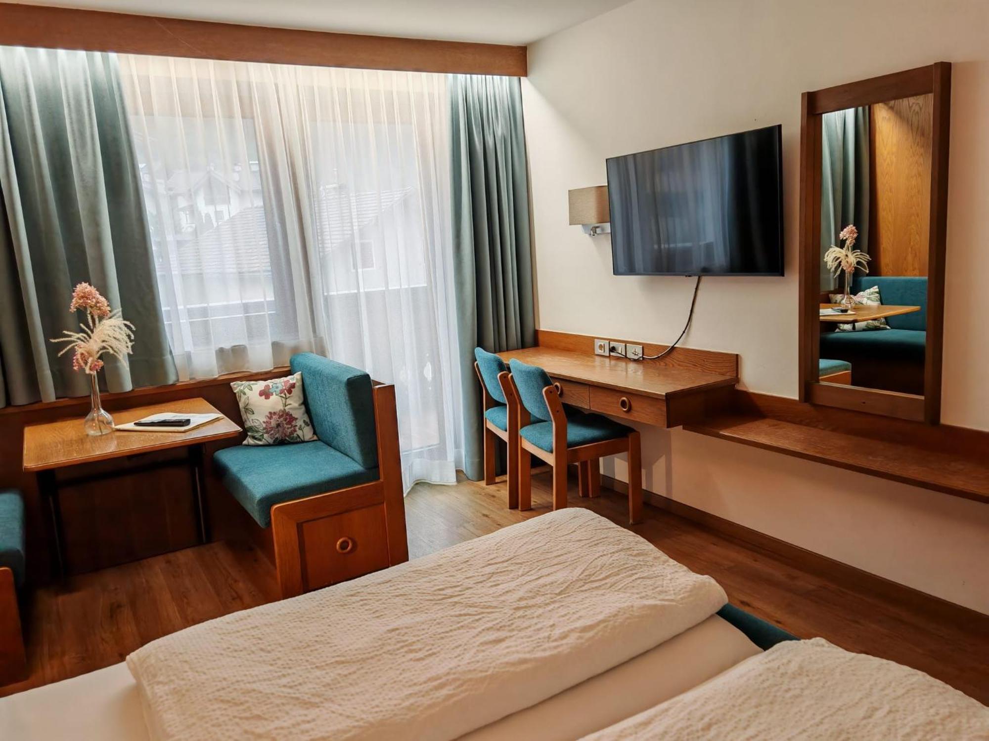 Hotel Alpenblick Sarentino Εξωτερικό φωτογραφία