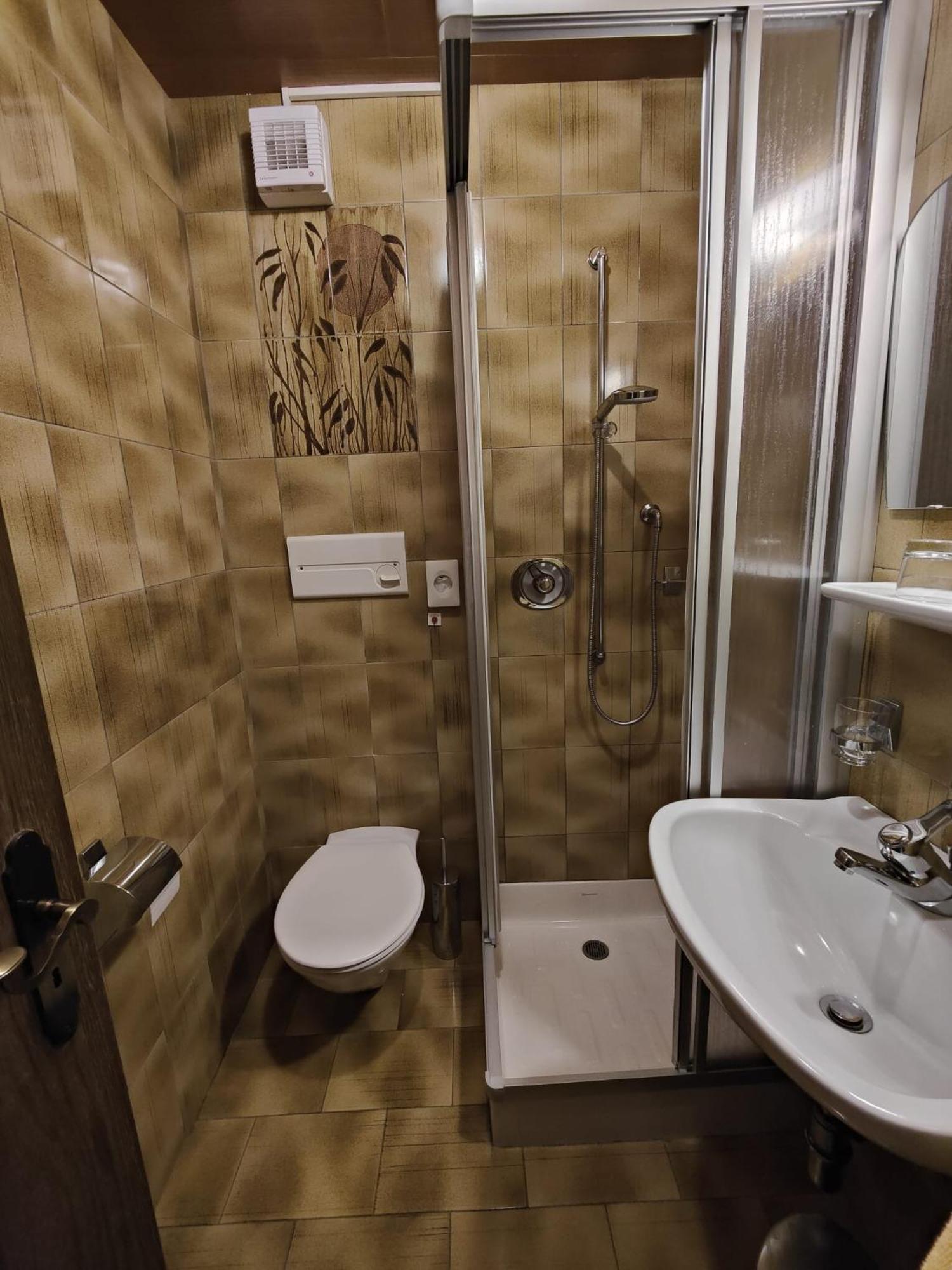 Hotel Alpenblick Sarentino Εξωτερικό φωτογραφία