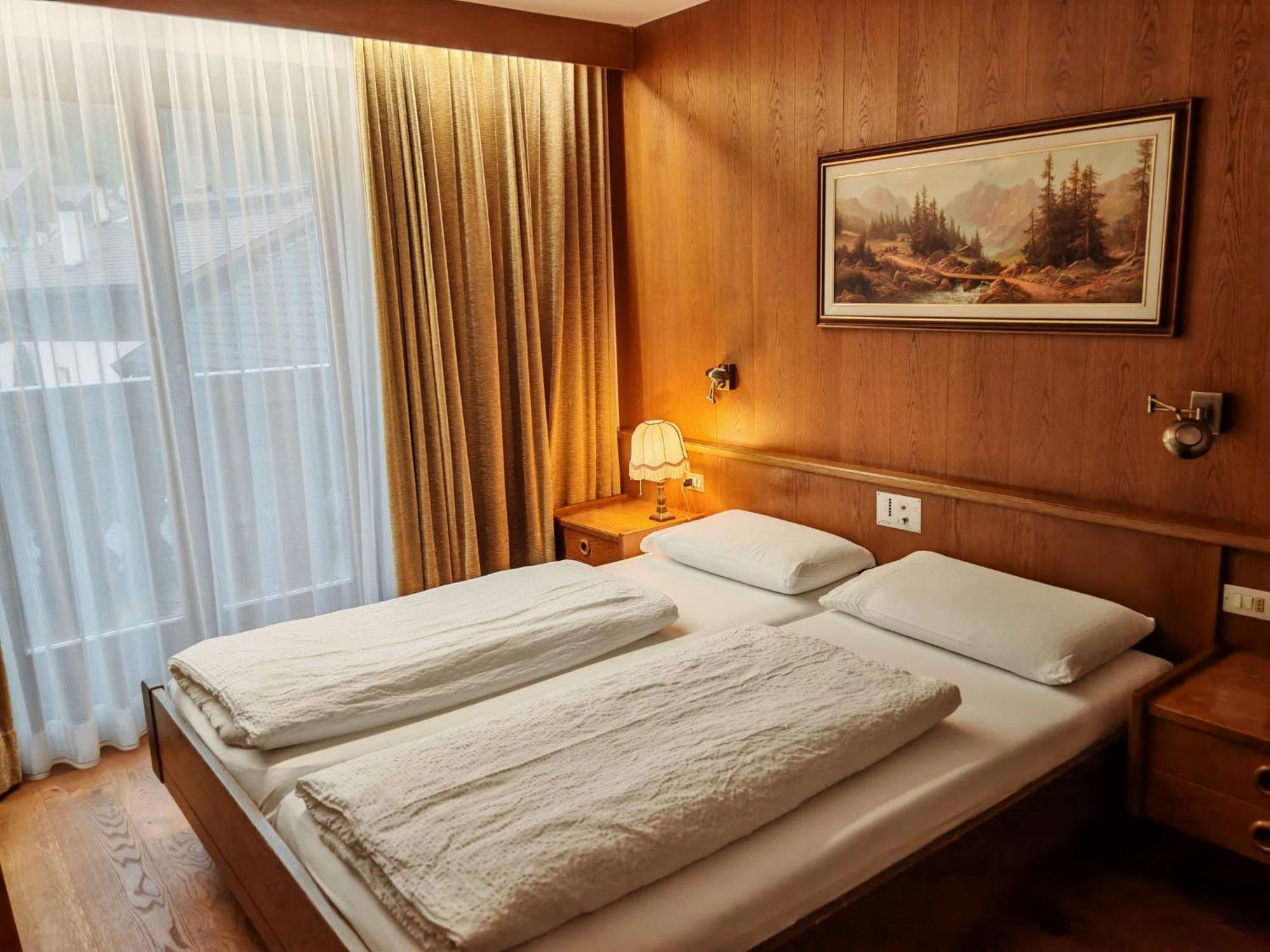 Hotel Alpenblick Sarentino Εξωτερικό φωτογραφία