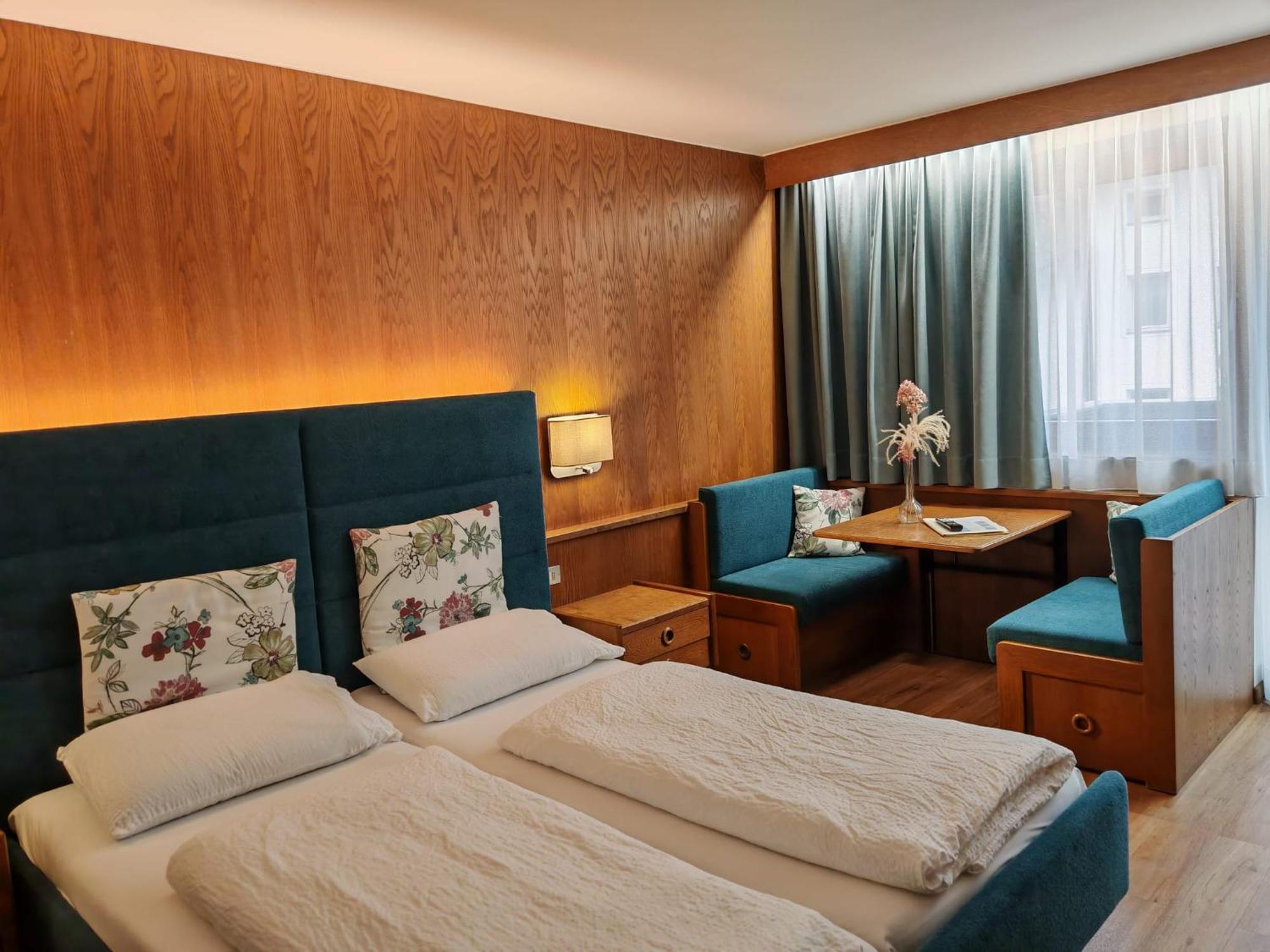Hotel Alpenblick Sarentino Εξωτερικό φωτογραφία