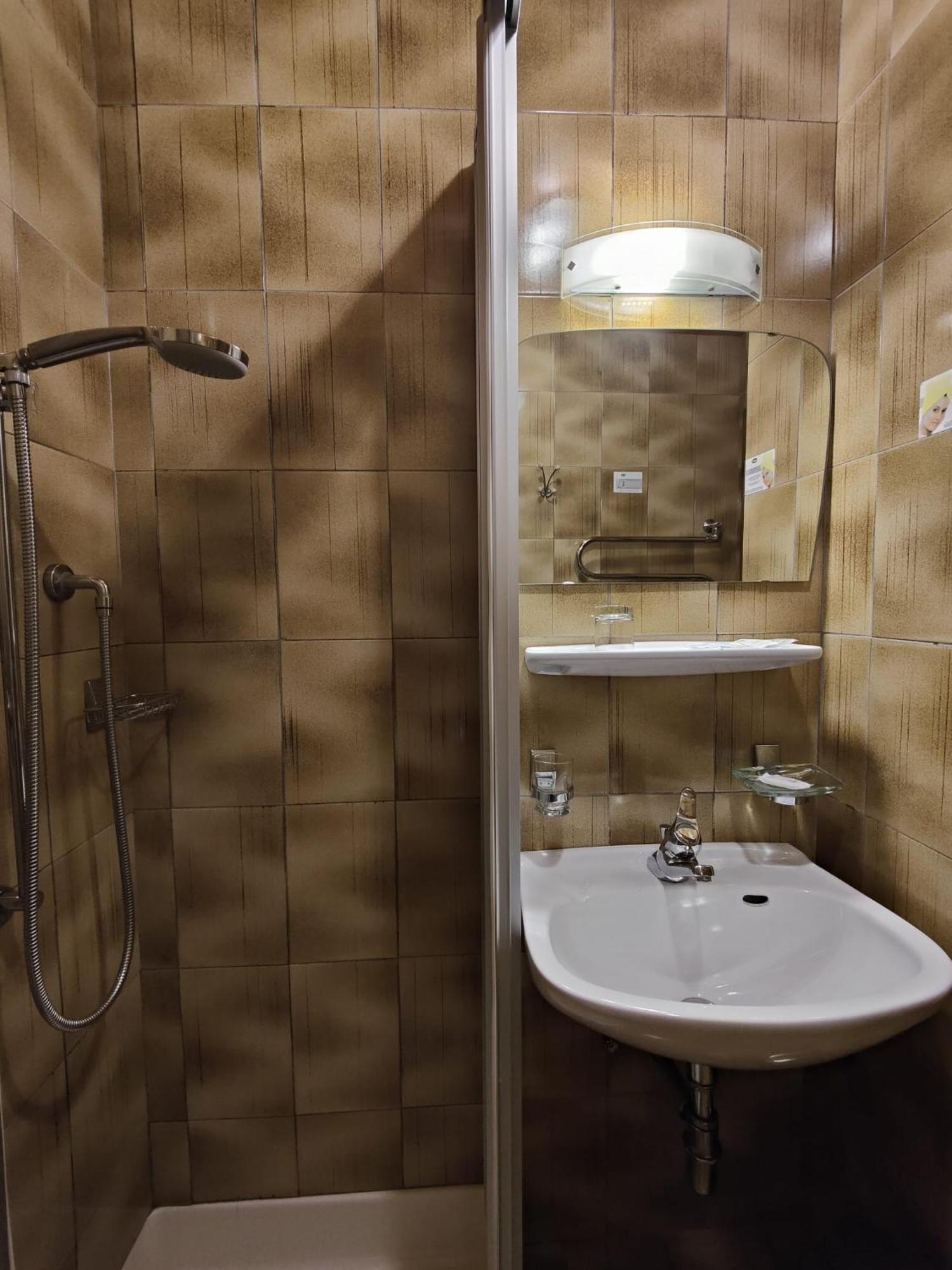 Hotel Alpenblick Sarentino Εξωτερικό φωτογραφία